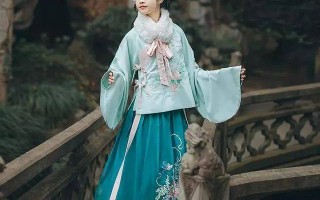 汉服服装穿搭步骤，汉服穿法步骤图解